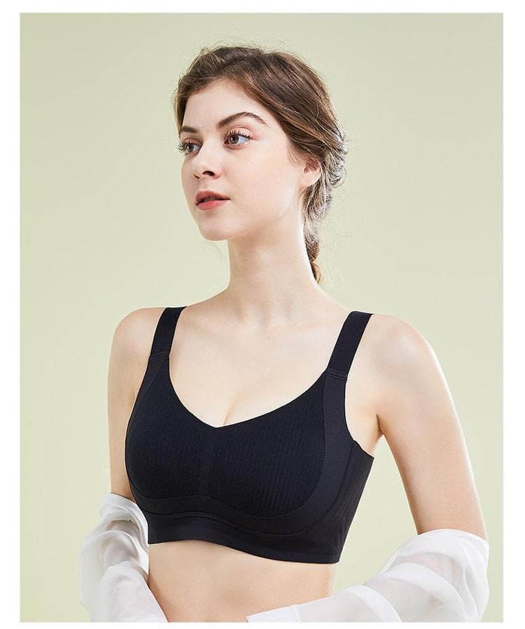 🔥LIMITED TIME OFFER🏆Wire-Free Non-Marking Skin-Friendly Push-Up Bra 🔥(Pack of 3)